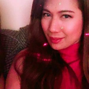 Meet your Posher, Dayana